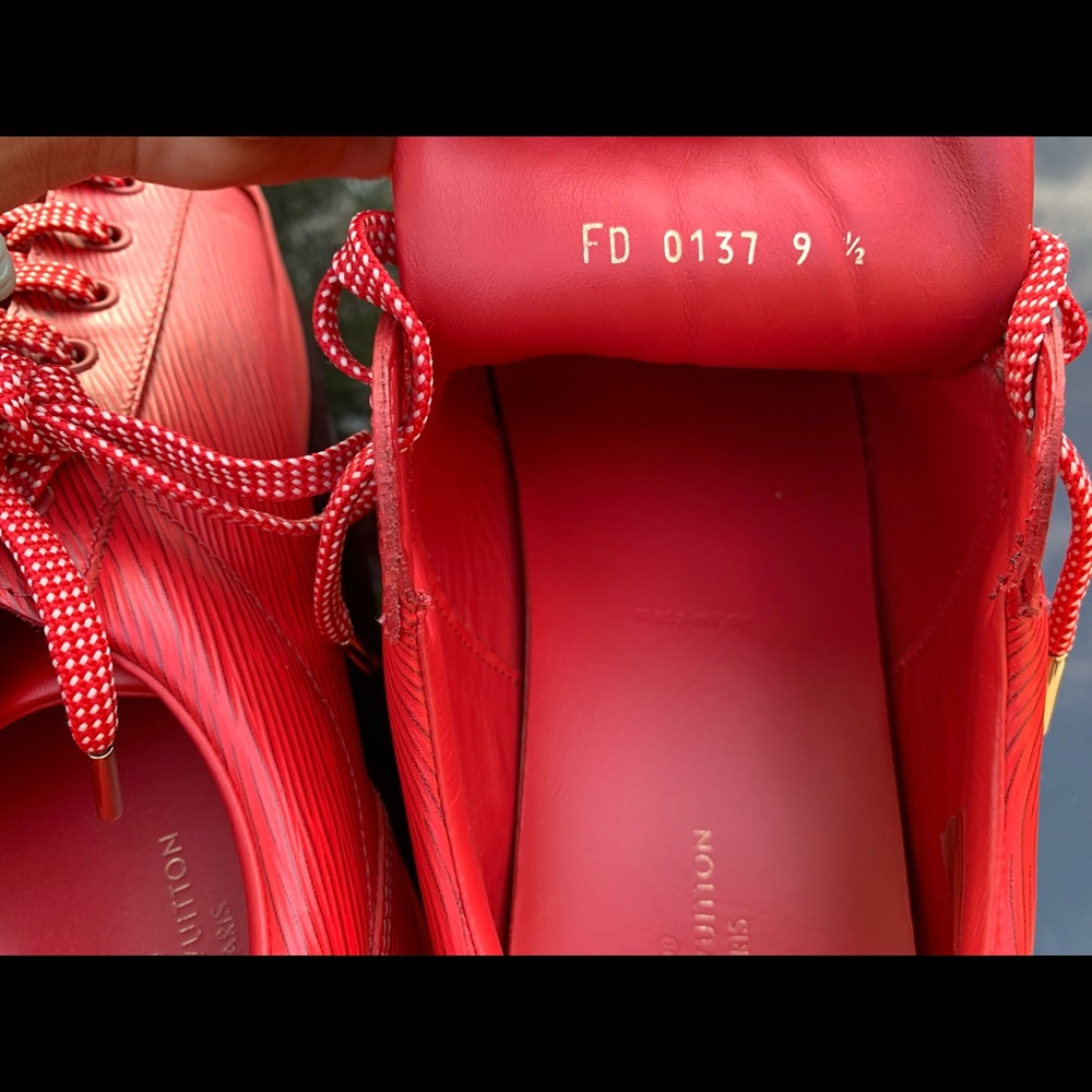 Louis Vuitton men’s sneakers - Picture 10 of 10